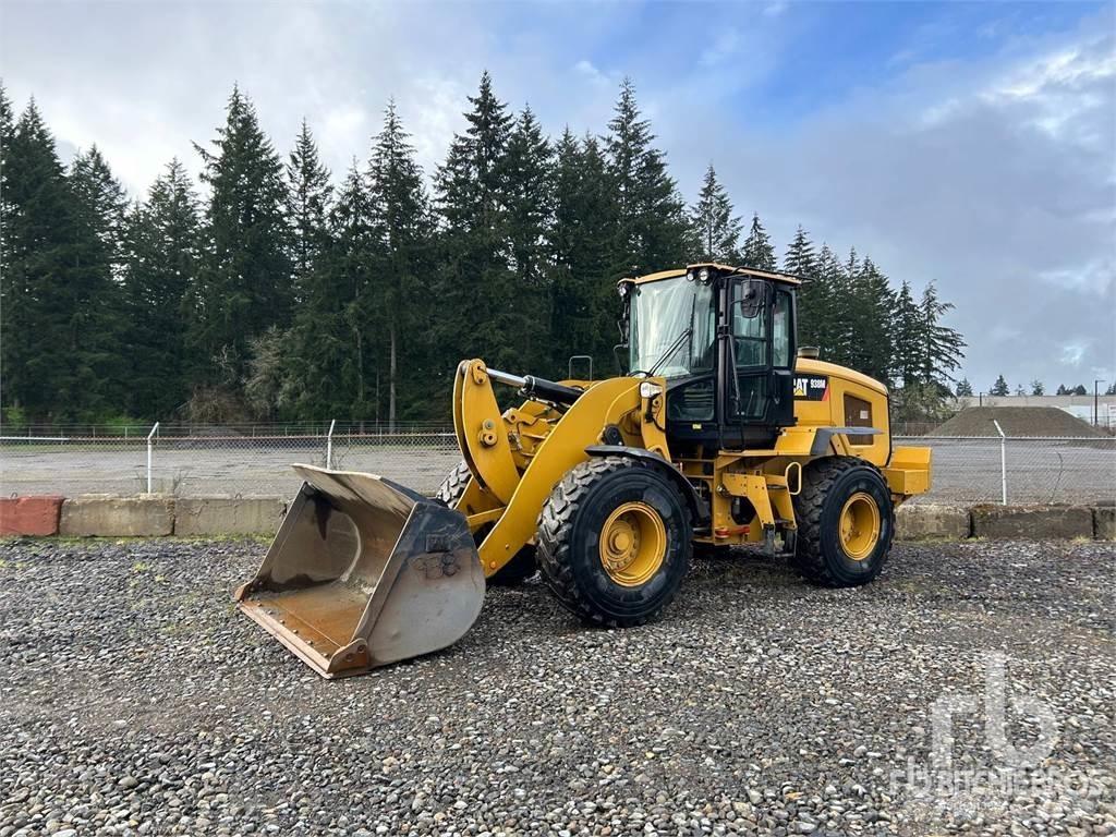 CAT 938M Kolesni nakladalci