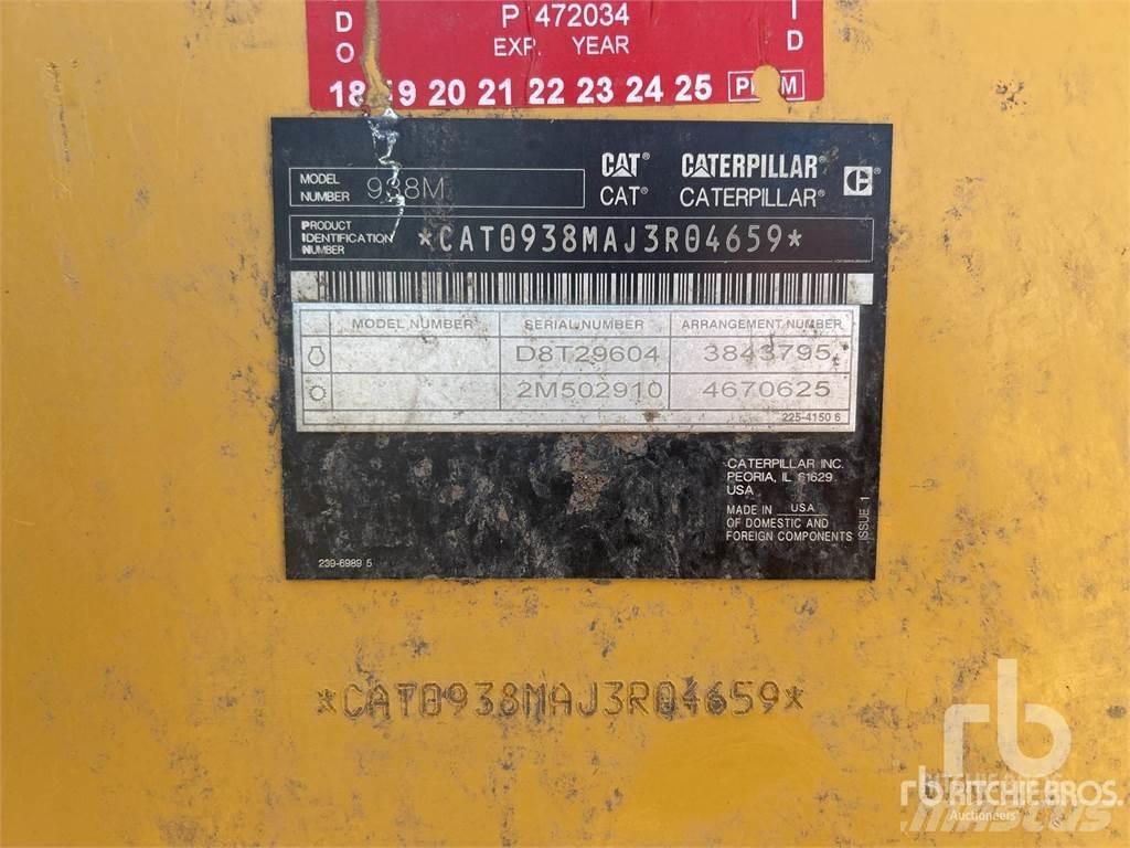 CAT 938M Kolesni nakladalci