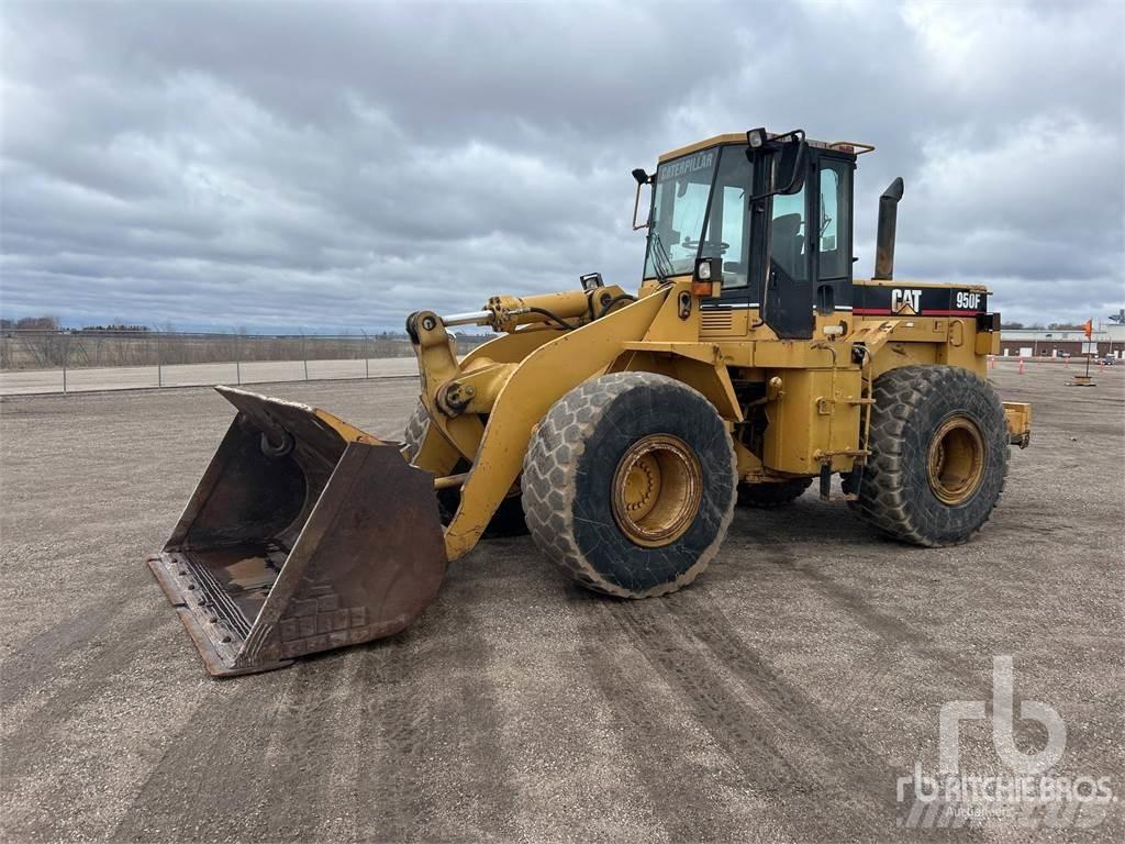 CAT 950F Kolesni nakladalci
