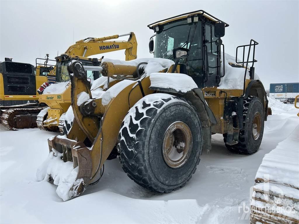 CAT 966K Kolesni nakladalci