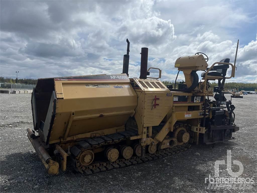 CAT AP-650B Asfaltni finišerji