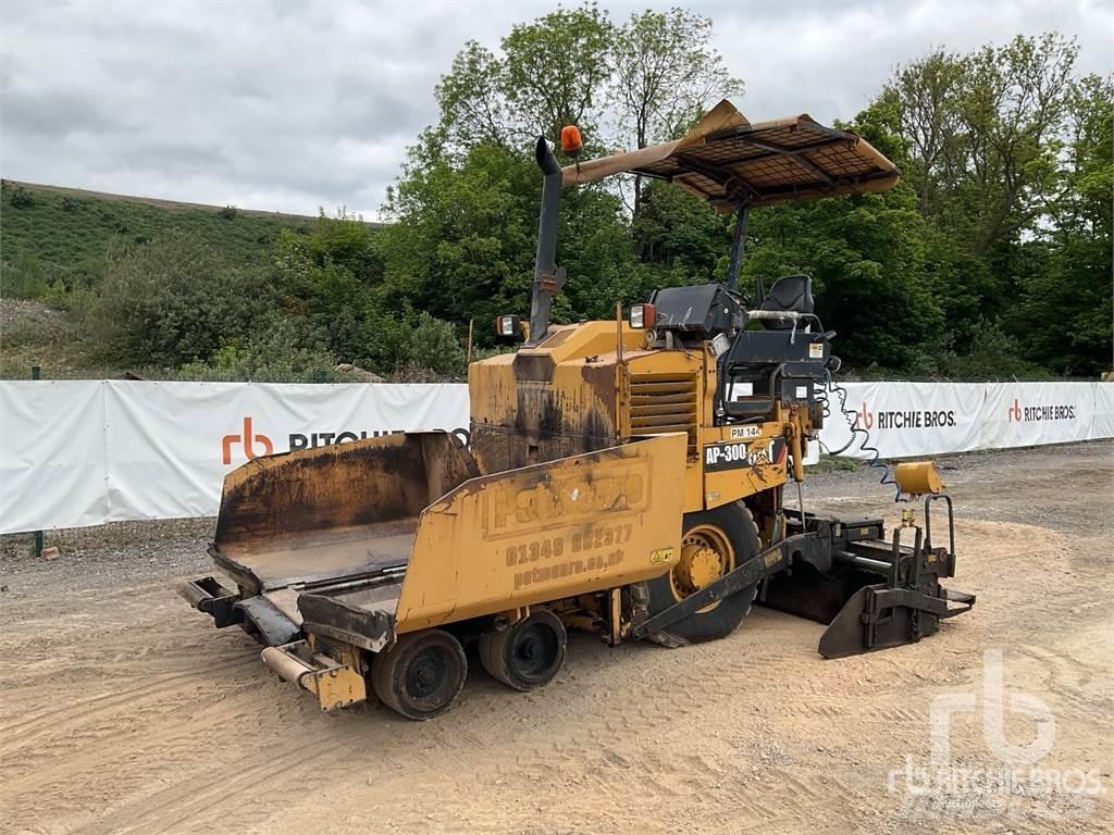 CAT AP300D Asfaltni finišerji