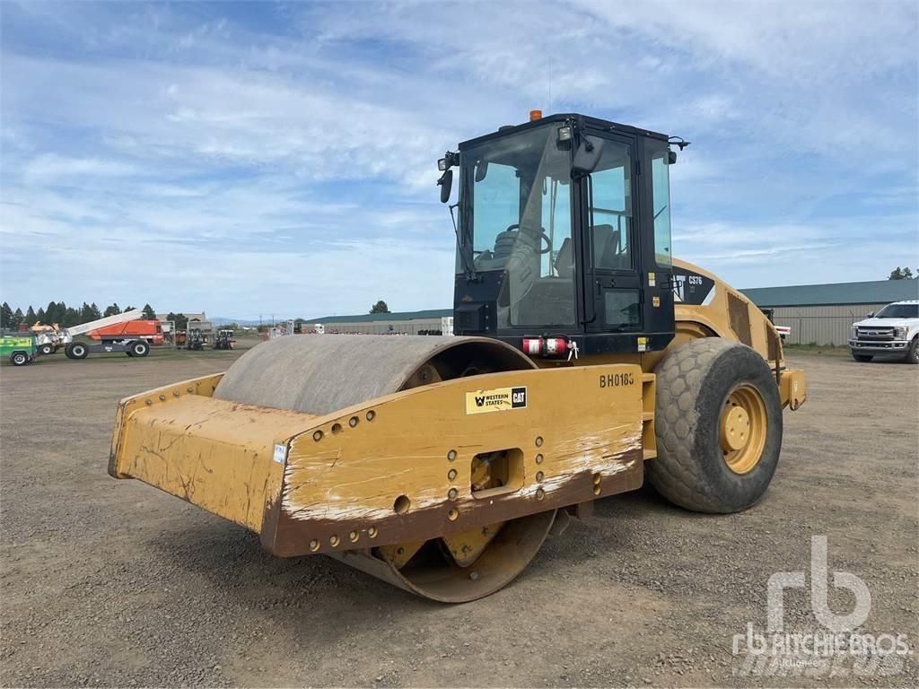 CAT CS76XT Kompaktorji tal