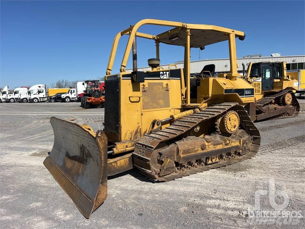 CAT D5MXL Buldožerji goseničarji