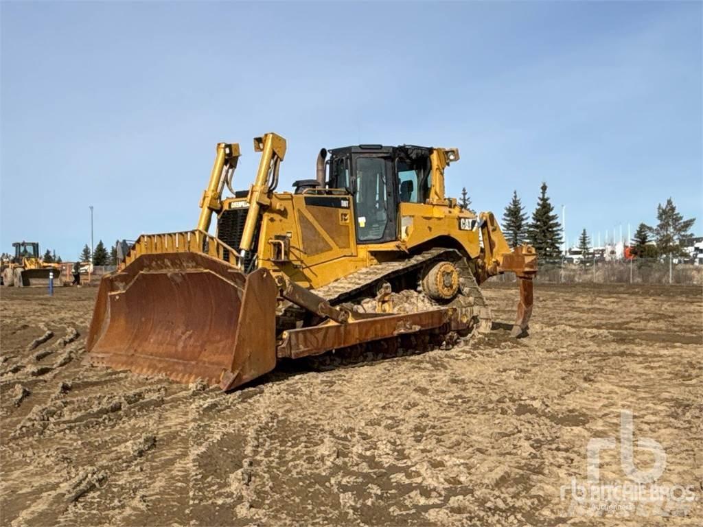 CAT D8T Buldožerji goseničarji