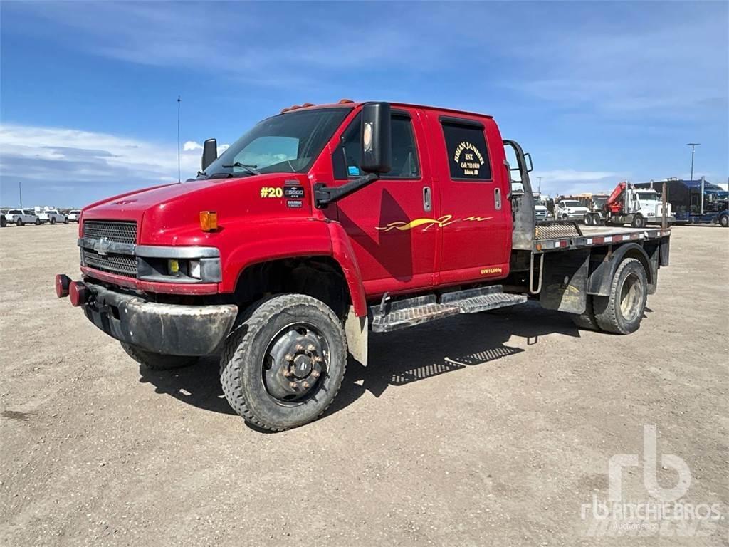 Chevrolet C5500 Tovornjaki s kesonom/platojem