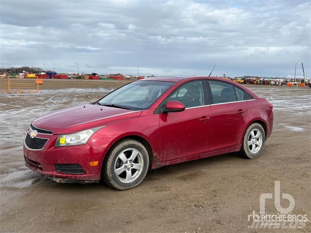 Chevrolet CRUZE Avtomobili