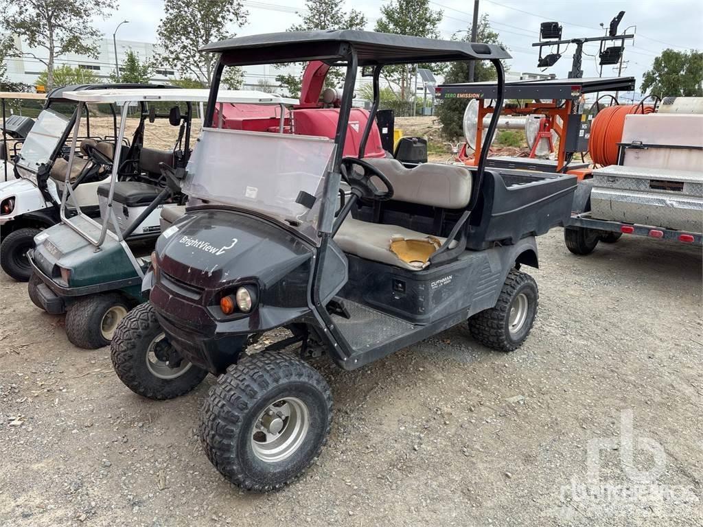 Cushman Ride-On Vozila za golf