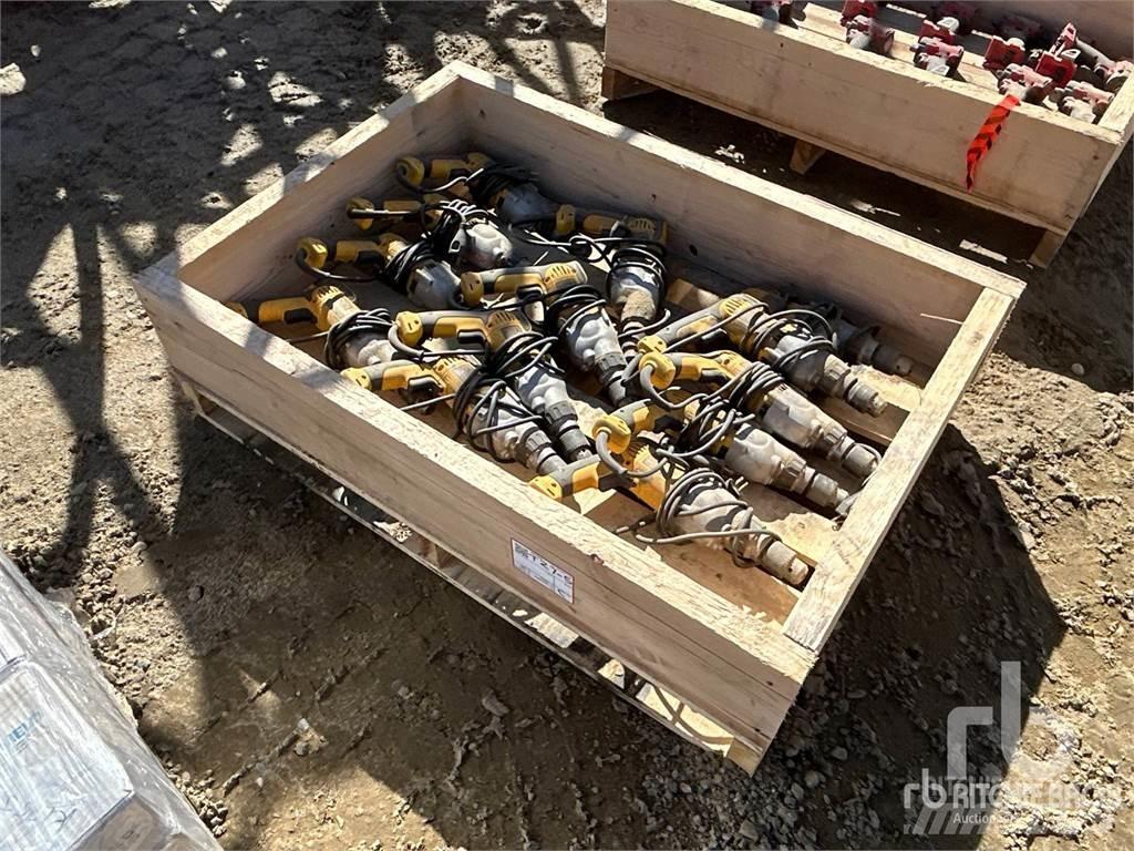 DeWalt DWD520 Drugo