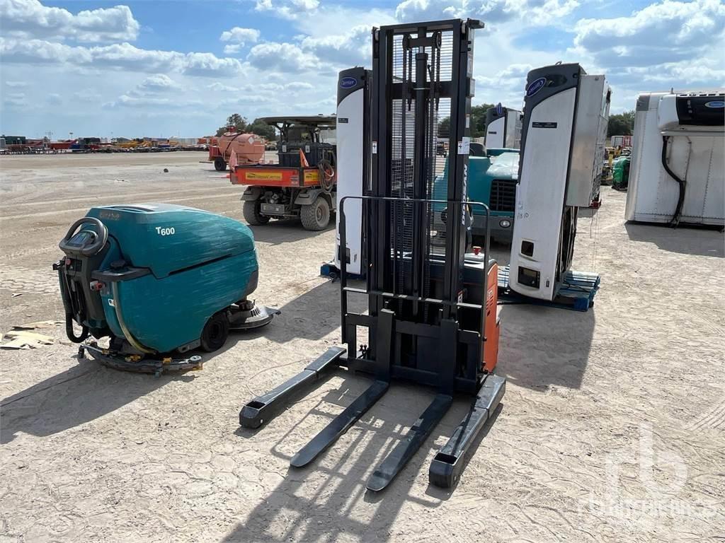 Doosan BWS17S-7 Električni viličarji