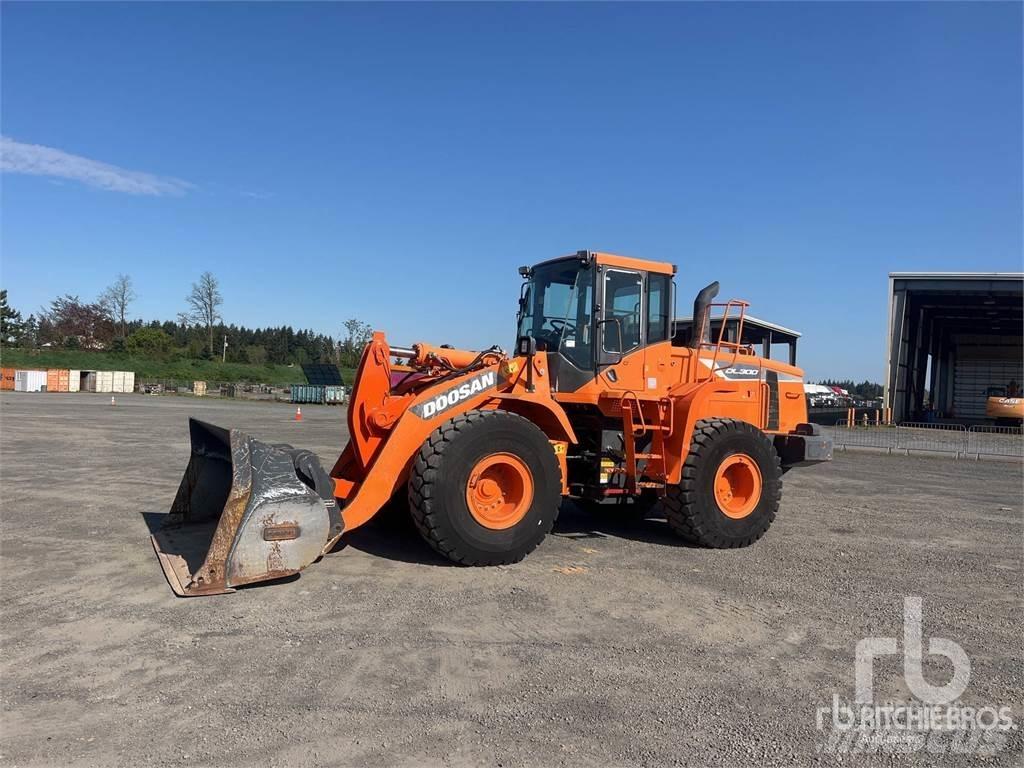 Doosan DL300-5 Kolesni nakladalci