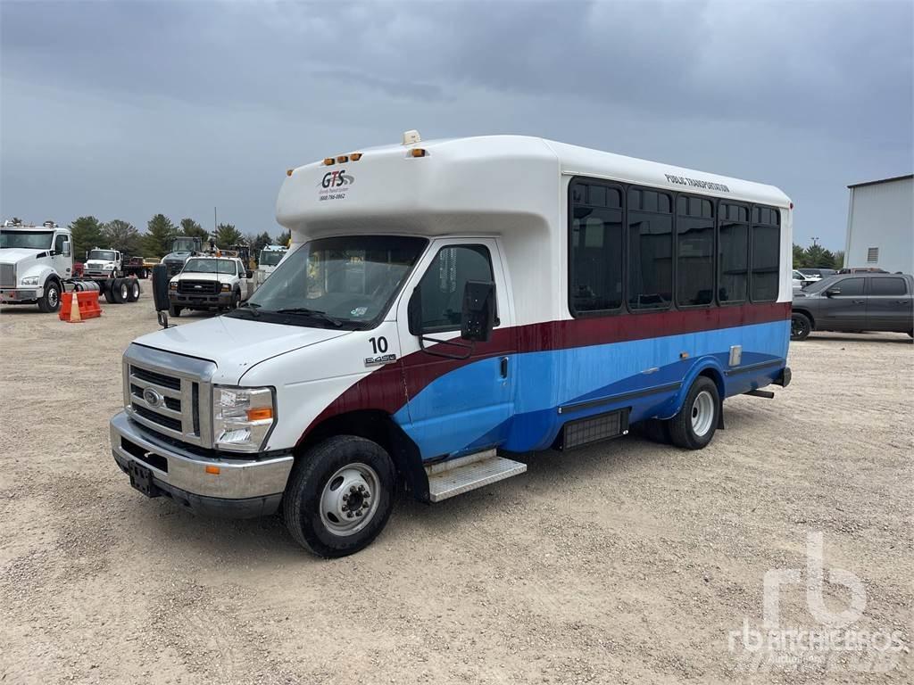 Ford E450 Medkrajevni avtobusi
