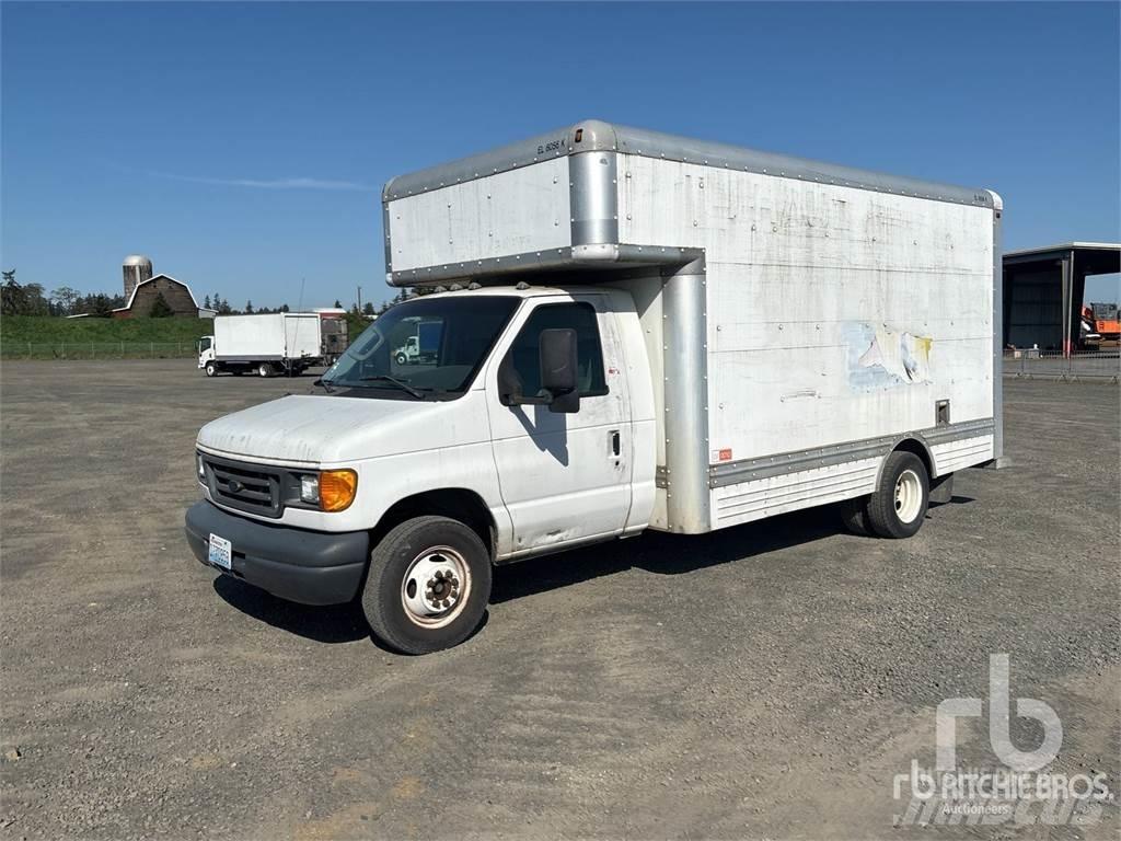 Ford E450 Dostavna vozila / kombiji