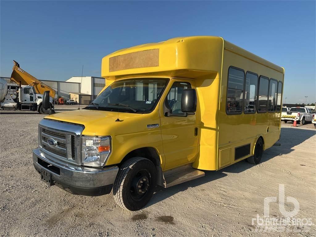 Ford E450 Medkrajevni avtobusi