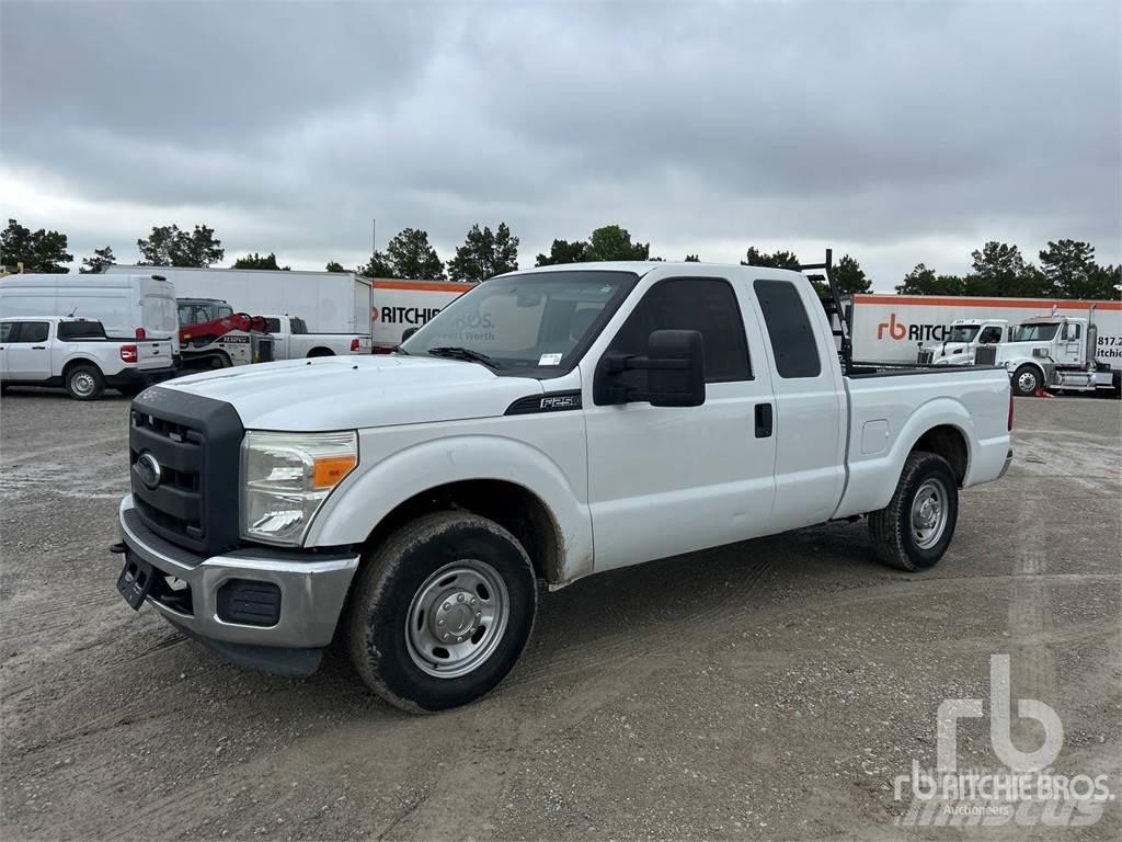 Ford F-250 Prekucniki
