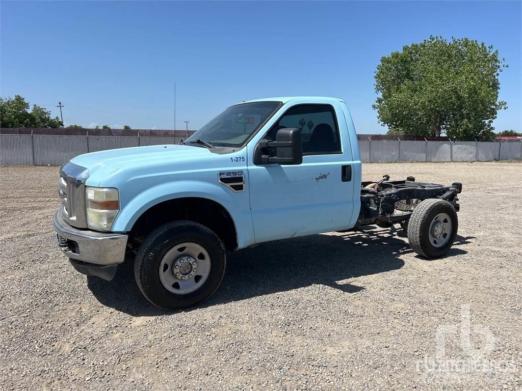 Ford F-250 Tovornjaki-šasije