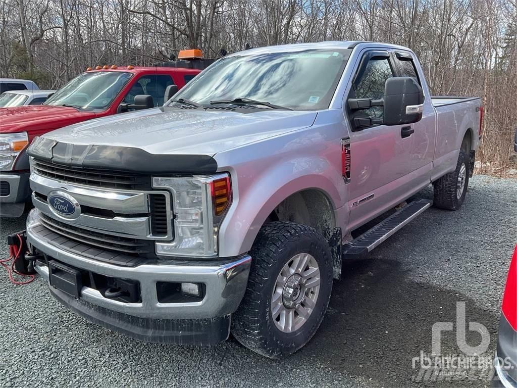 Ford F-250 Prekucniki