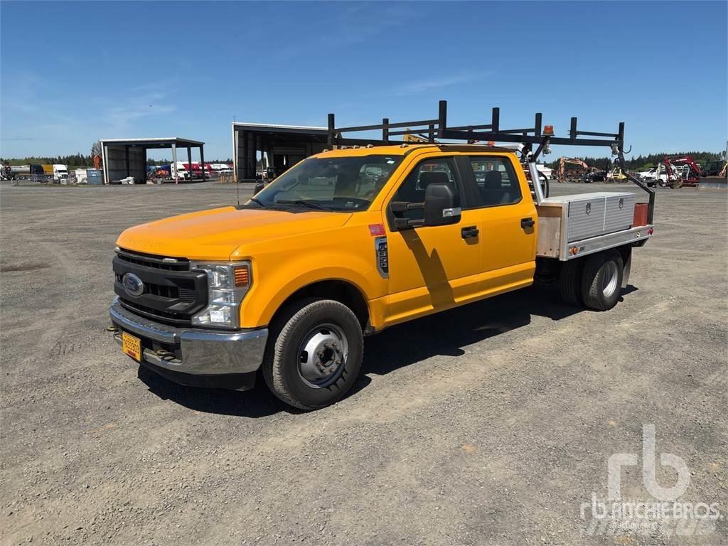Ford F-350 Tovornjaki s kesonom/platojem