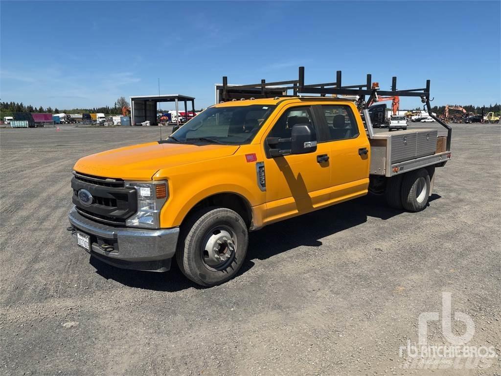 Ford F-350 Tovornjaki s kesonom/platojem