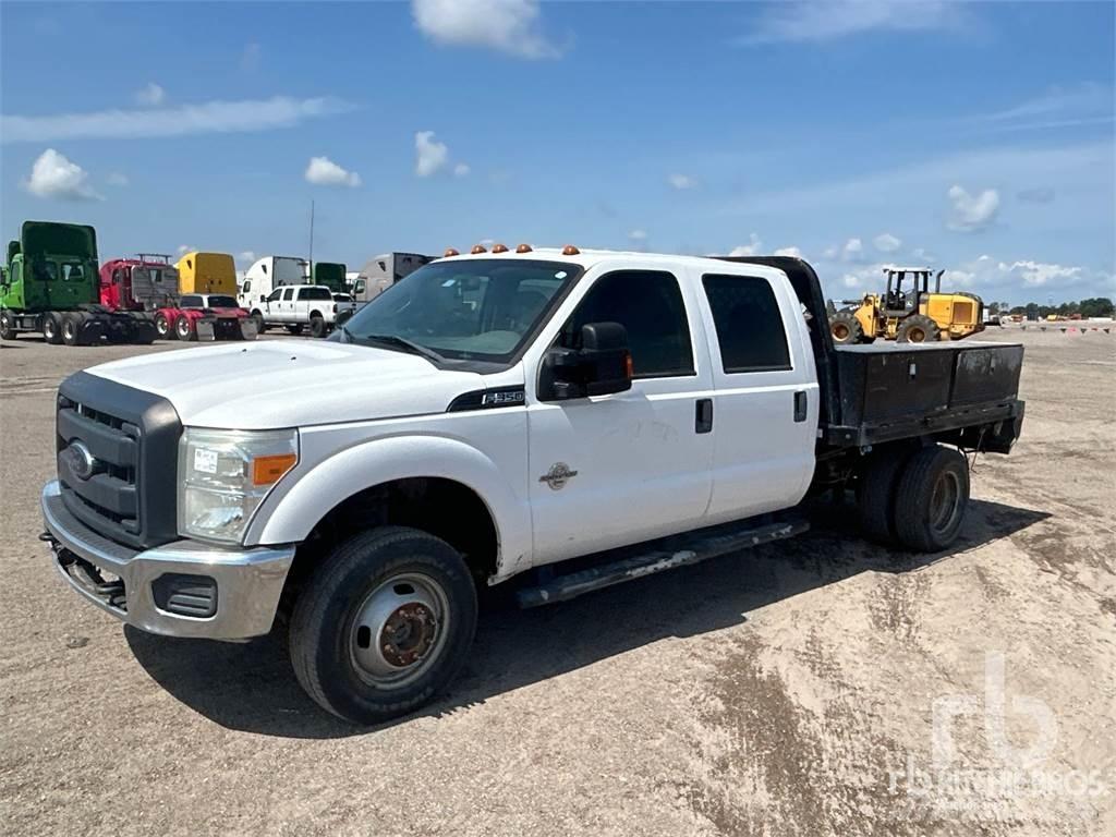 Ford F-350 Tovornjaki s kesonom/platojem