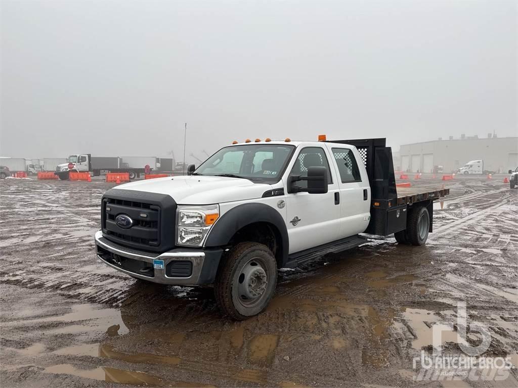 Ford F-450 Tovornjaki s kesonom/platojem