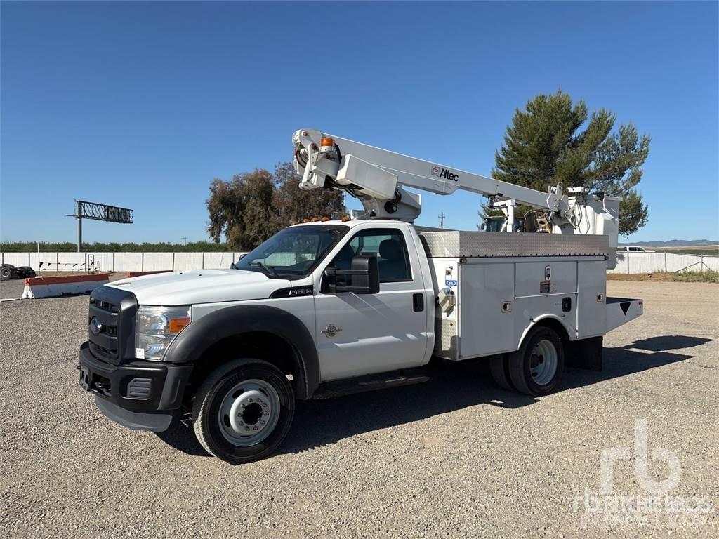 Ford F-450 Vlečne dvižne ploščadi