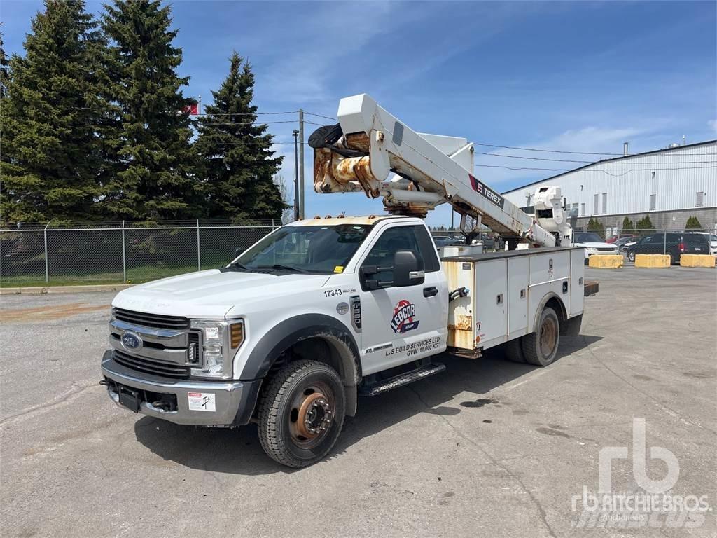 Ford F-550 Vlečne dvižne ploščadi