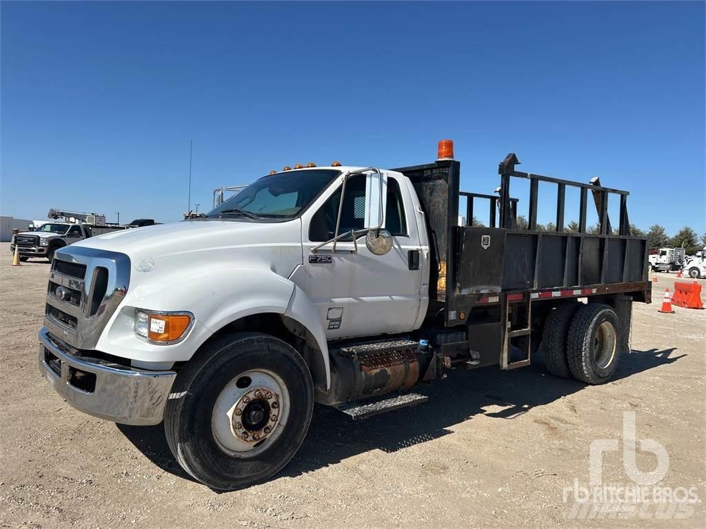 Ford F-750 Komunalna vozila