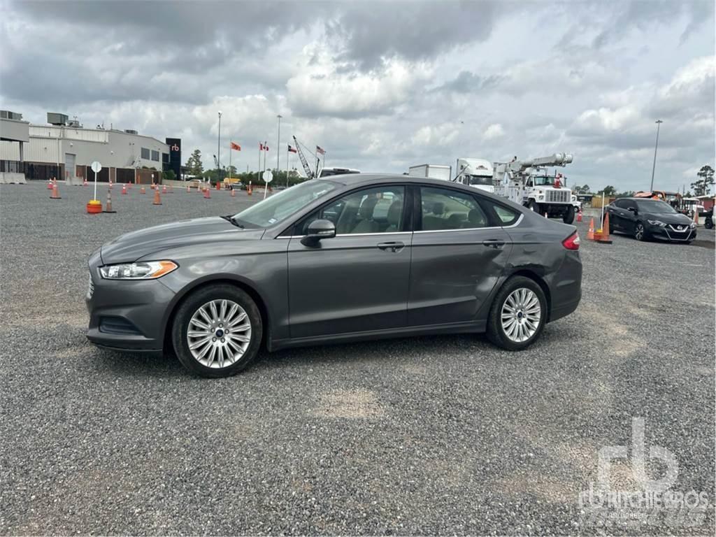 Ford FUSION Avtomobili