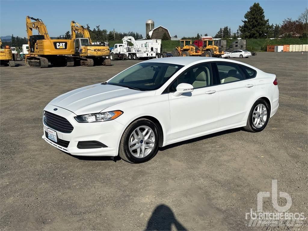 Ford FUSION SE Avtomobili
