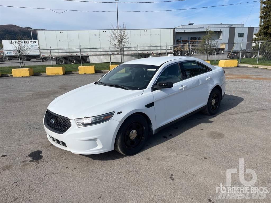 Ford TAURUS Avtomobili