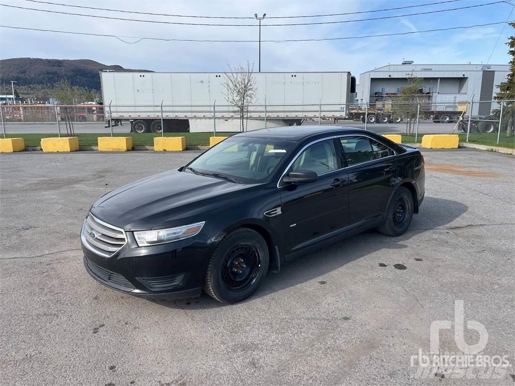 Ford TAURUS Avtomobili