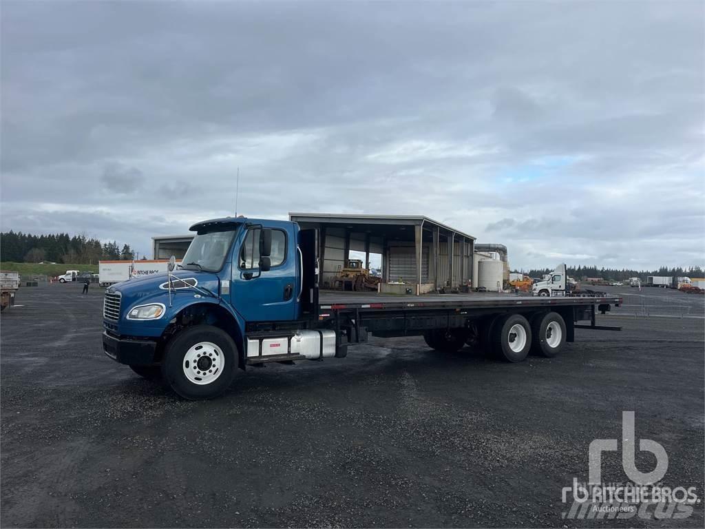 Freightliner M2 Tovornjaki s kesonom/platojem