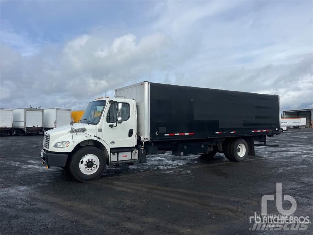 Freightliner M2 Tovornjaki s ponjavo