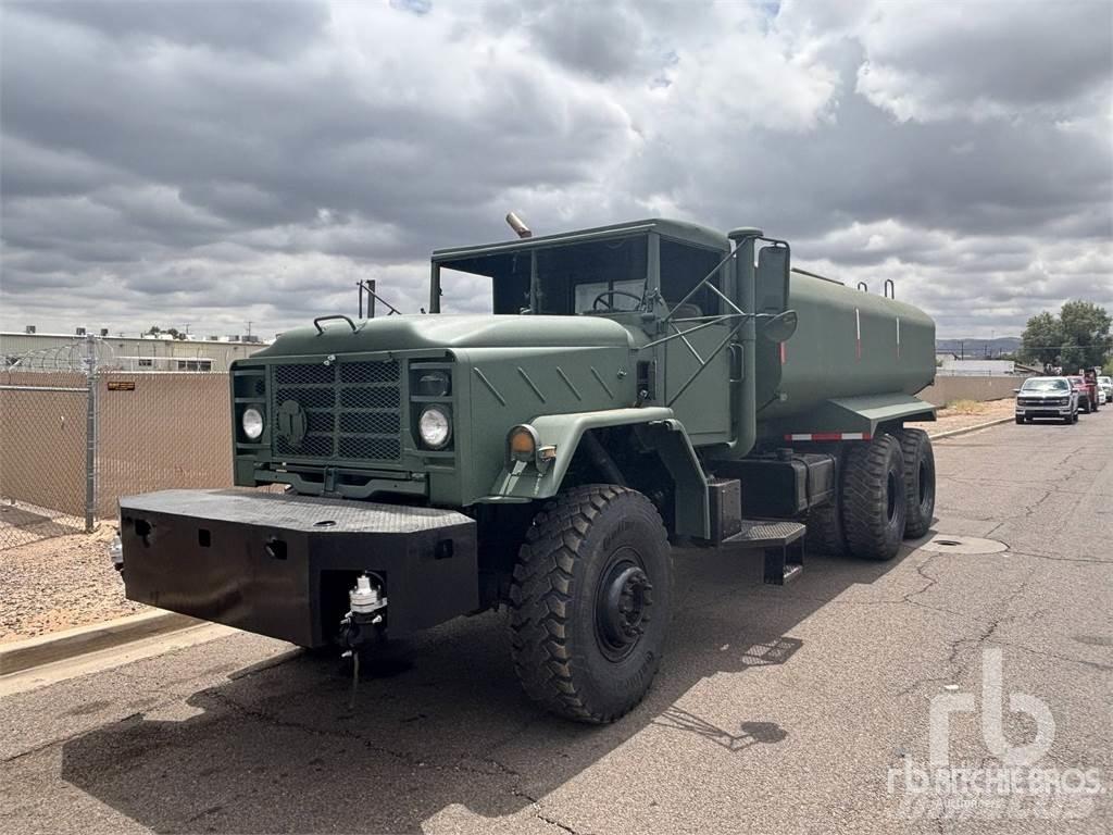 General M945 Tovornjaki za vodo