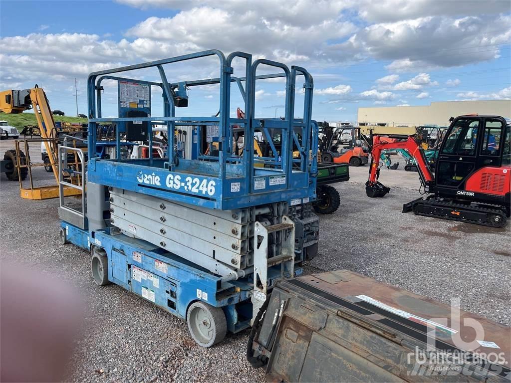 Genie GS-3246 Škarjaste dvižne ploščadi