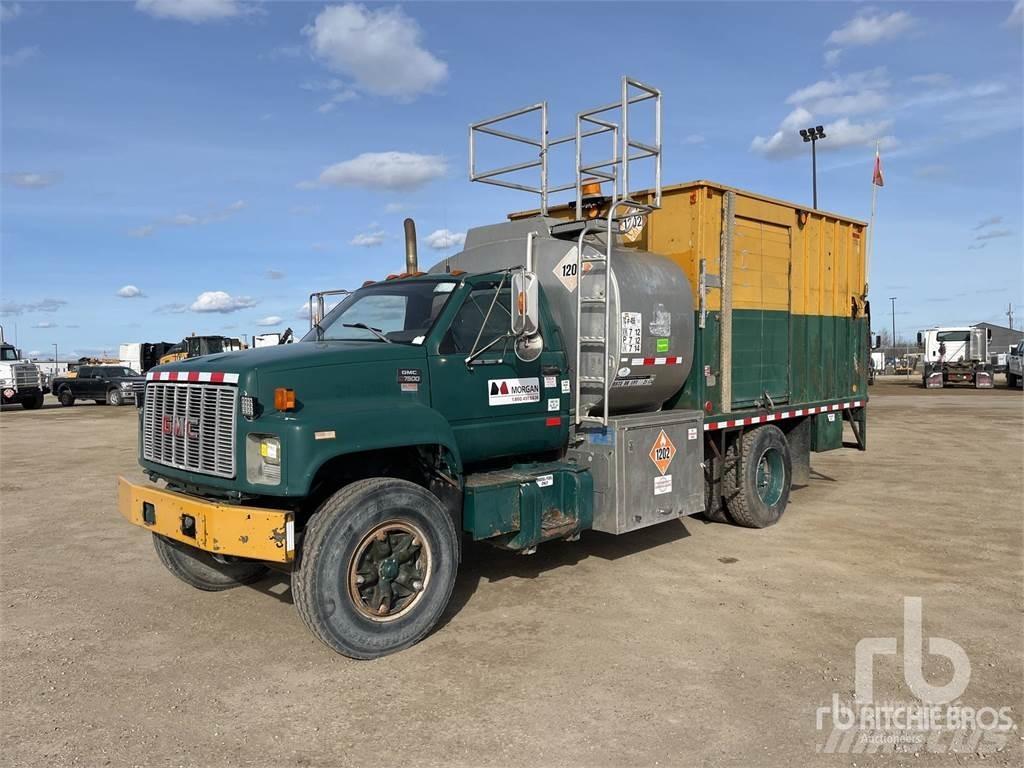 GMC C7500 Tovornjaki cisterne