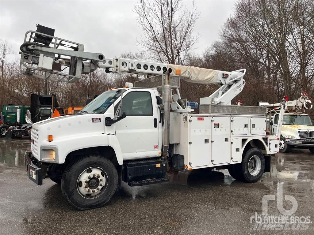 GMC C8500 Vlečne dvižne ploščadi