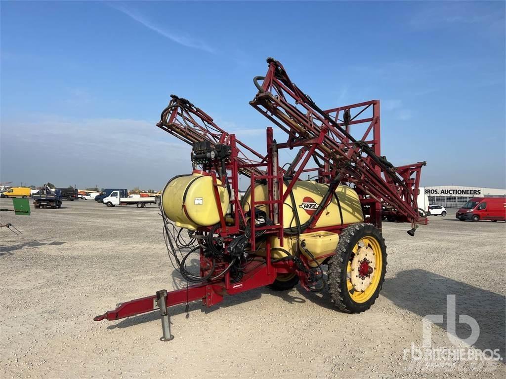 Hardi TZY1500 Trosilniki mineralnega gnojila