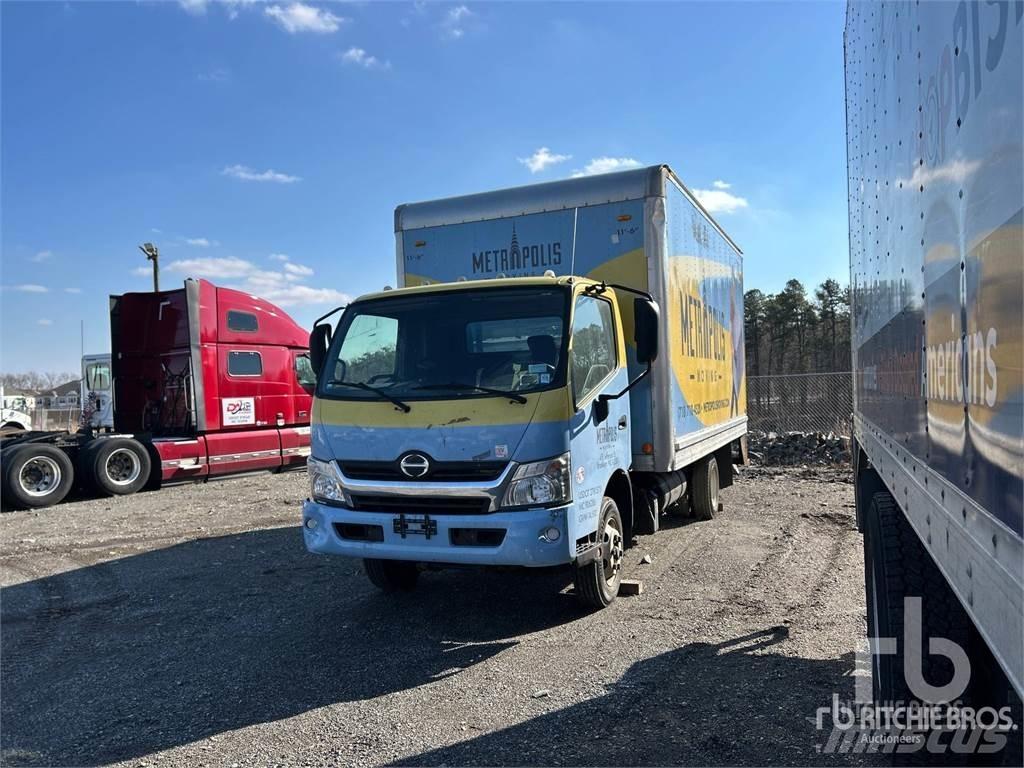 Hino 155 Dostavna vozila / kombiji