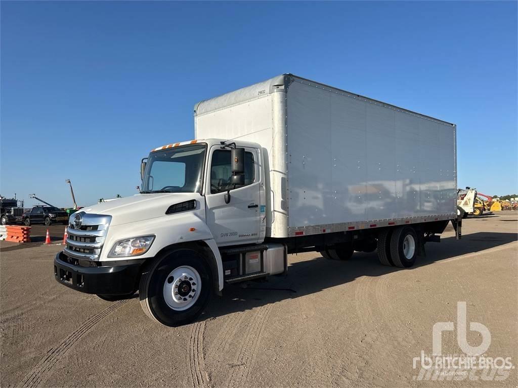 Hino 268 Dostavna vozila / kombiji
