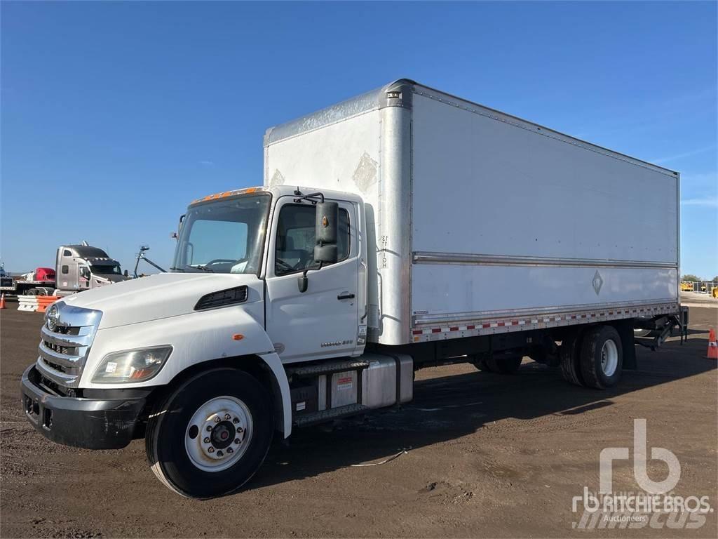 Hino 268 Dostavna vozila / kombiji