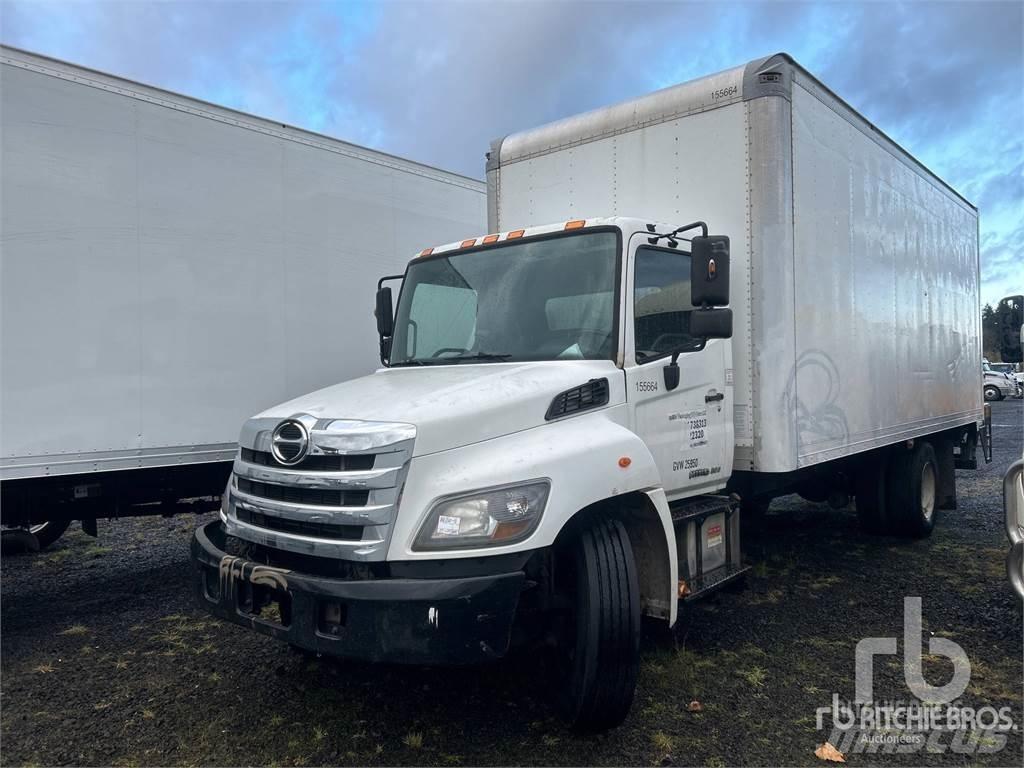 Hino 268 Dostavna vozila / kombiji