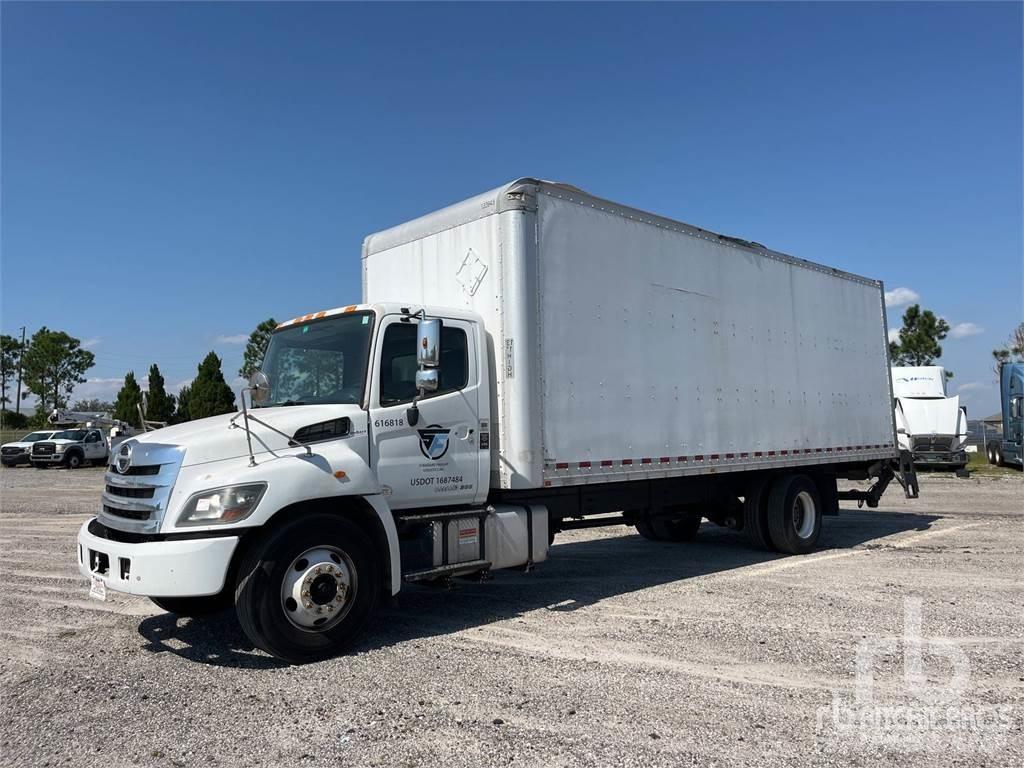 Hino 268 Dostavna vozila / kombiji