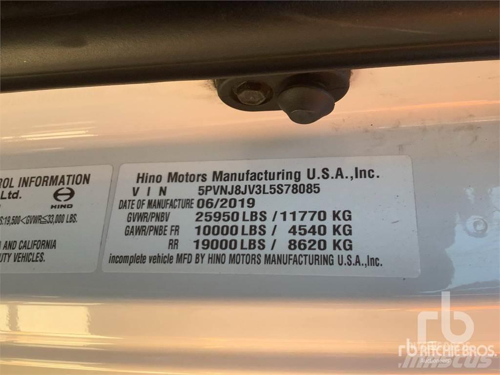 Hino 268 Dostavna vozila / kombiji