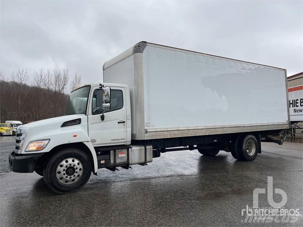 Hino 268 Dostavna vozila / kombiji
