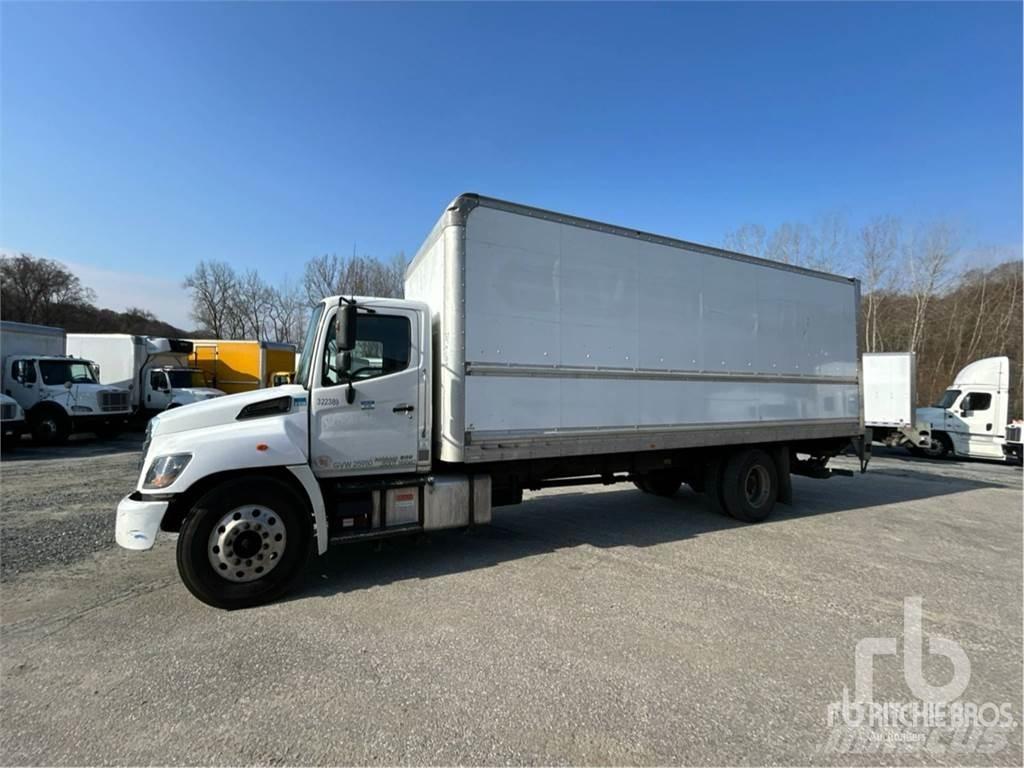 Hino 268 Dostavna vozila / kombiji
