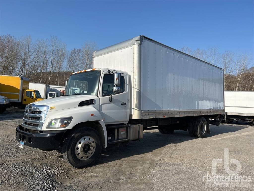 Hino 268 Dostavna vozila / kombiji