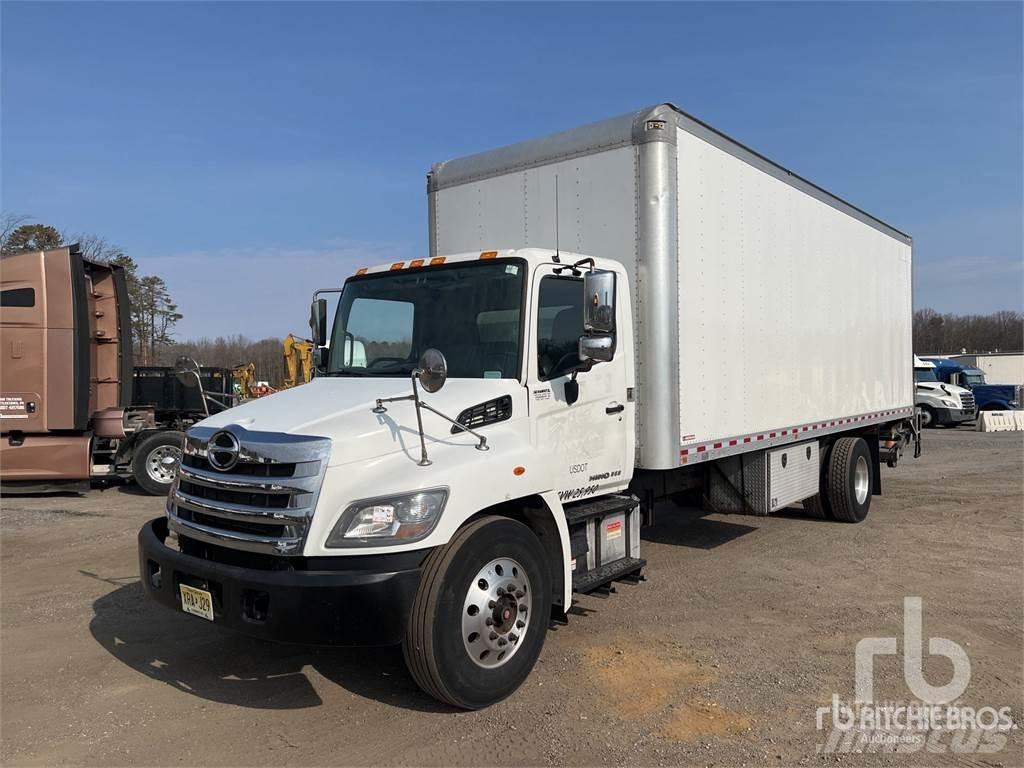 Hino 268 Dostavna vozila / kombiji