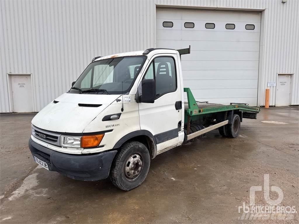 Iveco 35C14HPI Tovornjaki za prevoz avtomobilov z vitlom